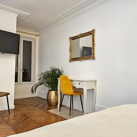 New High Champs Elysees Appartement Paris