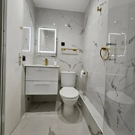 New High Champs Elysees Appartement Paris