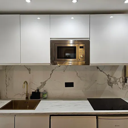 New High Champs Elysees Appartement *